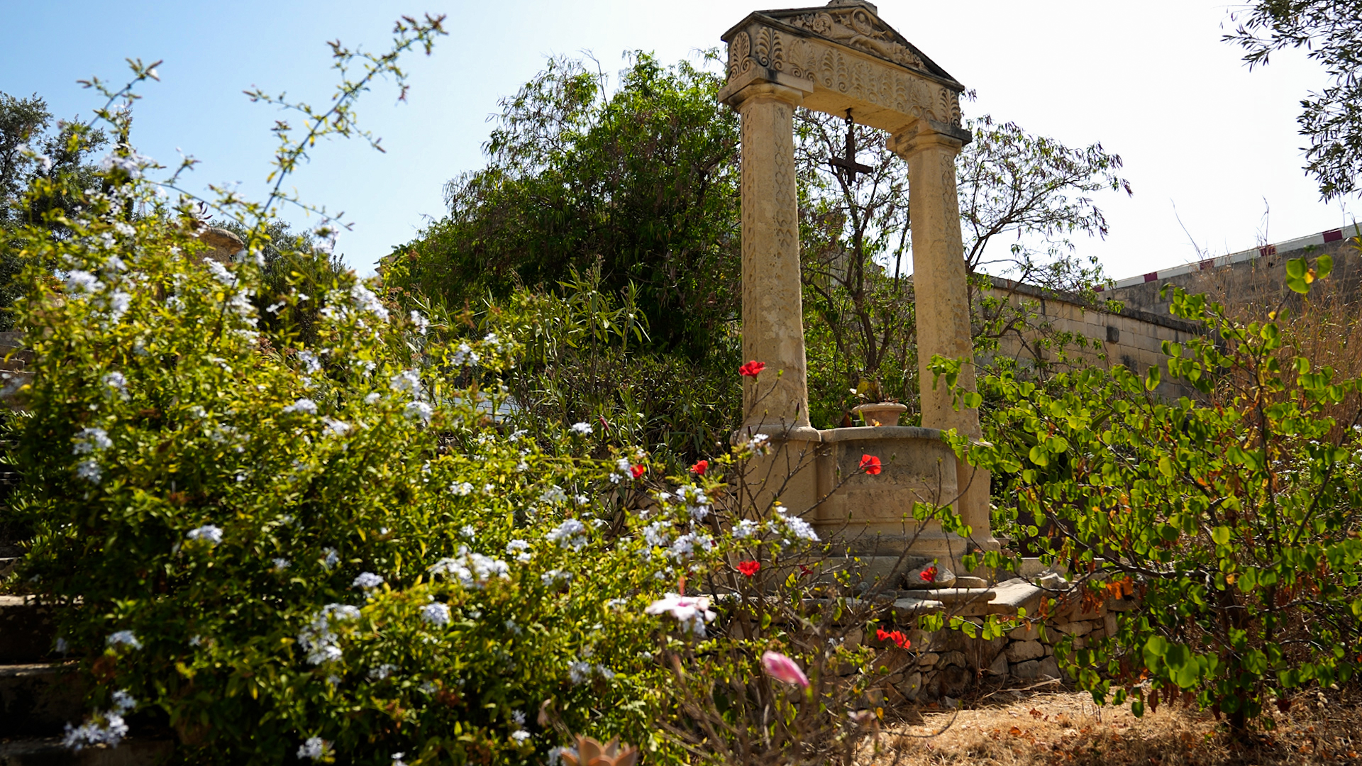 Villa Frere - A Lost Maltese Garden Redicovered – Eduline Malta